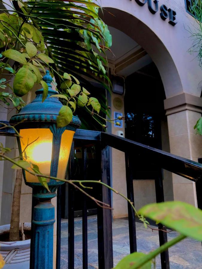 Capernaum Hotels Kyambogo  Esterno foto