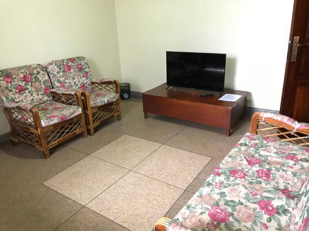 Capernaum Hotels Kyambogo  Esterno foto