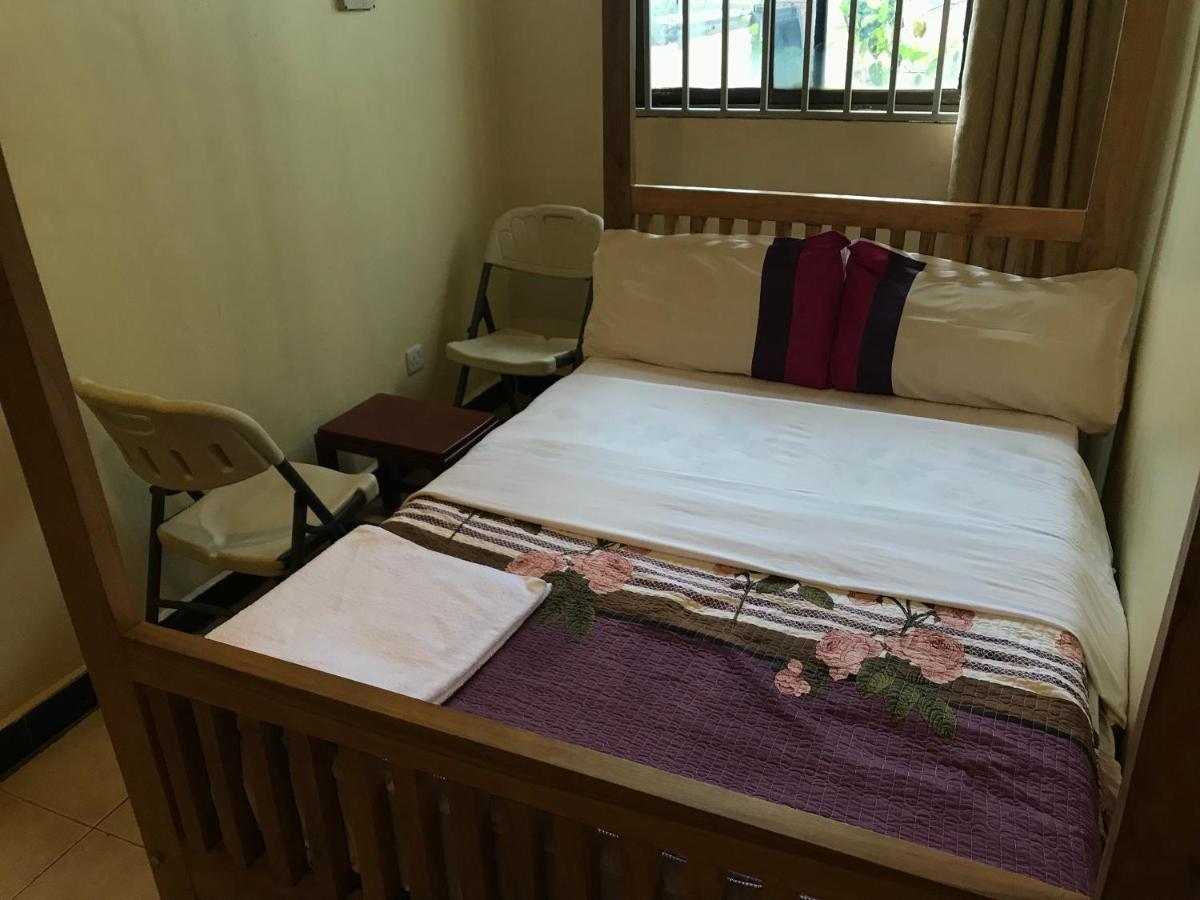 Capernaum Hotels Kyambogo  Esterno foto