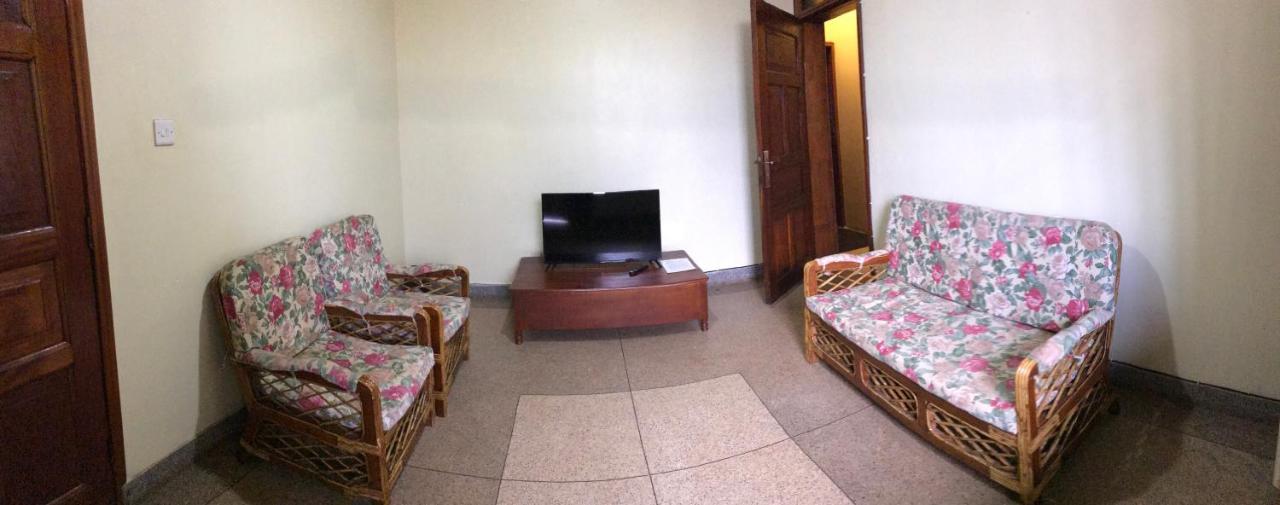 Capernaum Hotels Kyambogo  Esterno foto